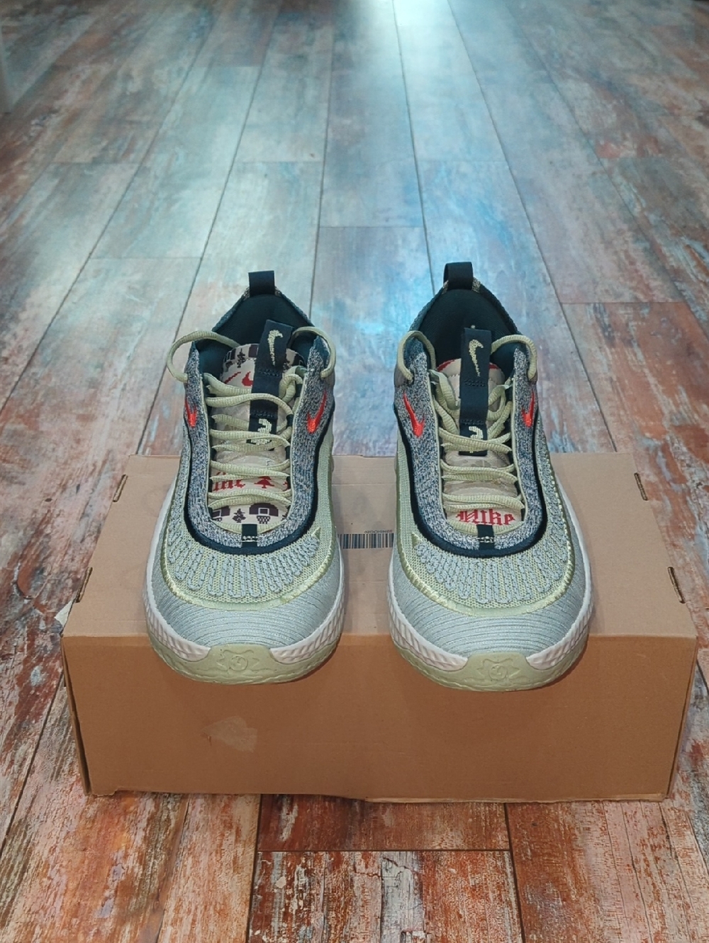 Nike Mens Sneakers in Light Green with Orange Accents